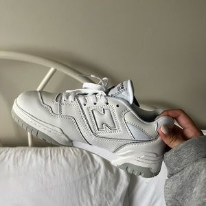 New Balance 550 Women’s 8